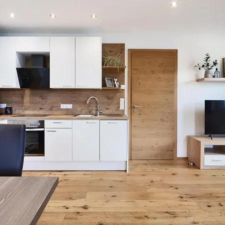 Zum Fuchs Апартаменты